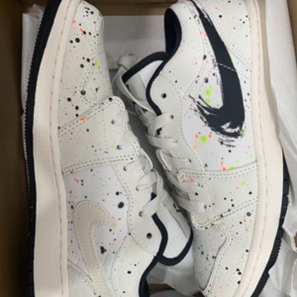 Aj1 low top Spotted Jordan